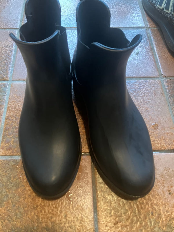 Sampo Sepatu Premium 200ml (OTOMEYURI) 的顧客照片