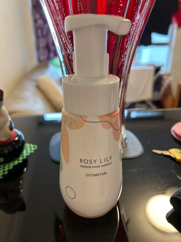 Sampo Sepatu Premium 200ml (OTOMEYURI) 的顧客照片